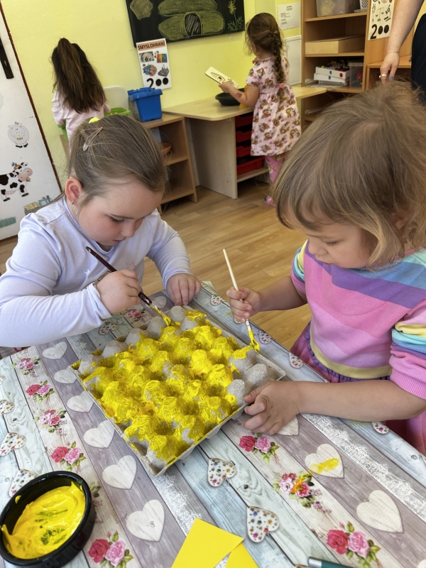 Včela a pampeli&scaron;ka