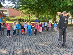 Slun&iacute;čka na preventivn&iacute;m programu "Bezpečn&yacute; pes"