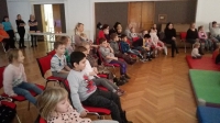 Mot&yacute;lci na n&aacute;v&scaron;těvě v Domě dět&iacute; a ml&aacute;deže v Děč&iacute;ně