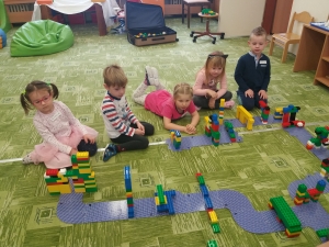 Slun&iacute;čka a projekt MTU "Stavitel mostů"