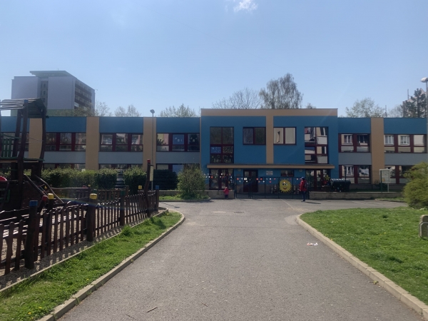 Informace o přeru&scaron;en&iacute; provozu Mateřsk&eacute; &scaron;koly Děč&iacute;n III,  Rakovnick&aacute; 306 a Březov&aacute; 33 v červenci a srpnu 2022
